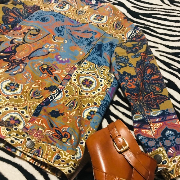 Jacket - Picture 3 of 4